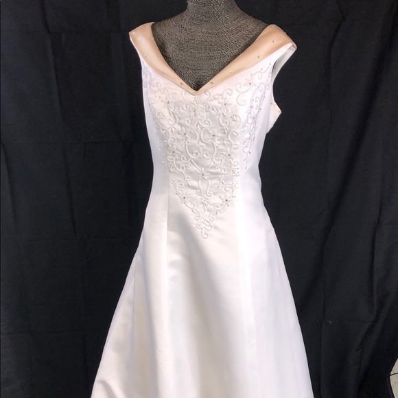 White Champagne Dresses